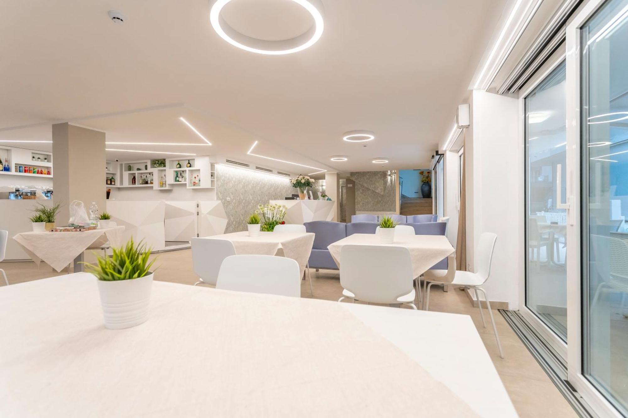 Hotel San Domingo Bellaria-Igea Marina Bagian luar foto