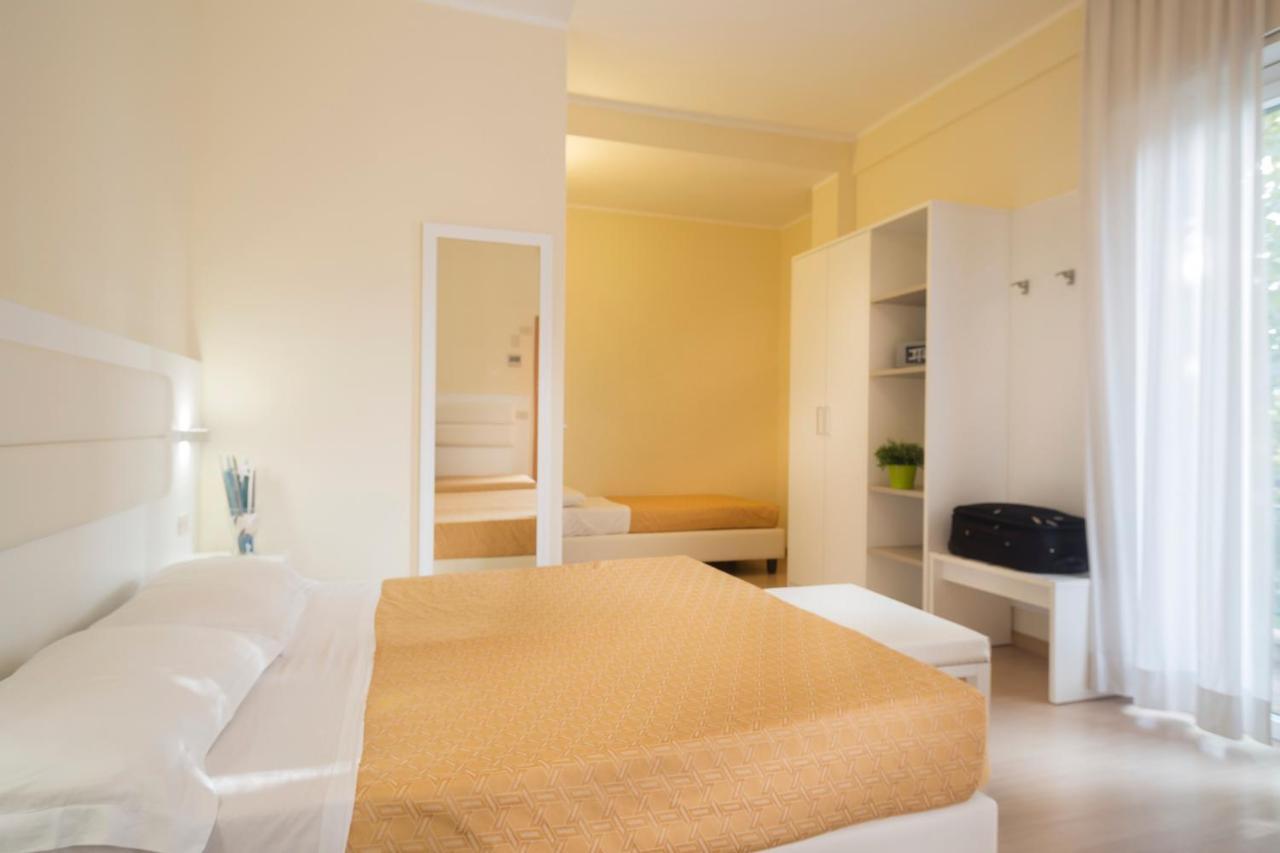 Hotel San Domingo Bellaria-Igea Marina Bagian luar foto